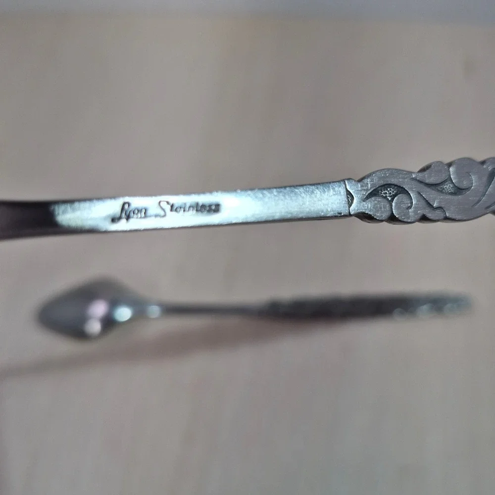 Set of 2 Lyon Stainless Ornate Scroll Pattern Teaspoons Dessert Spoons‎